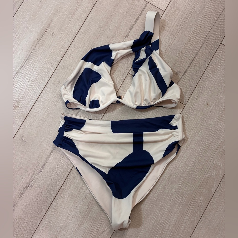 FashionNova Two-Piece Swimsuit